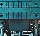 模鍛水村機(jī)